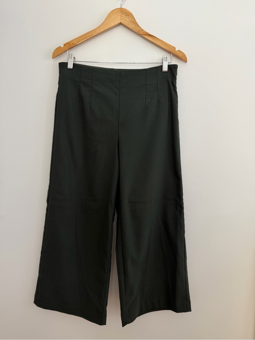 LOFT Black Wide-Leg Dress Pants